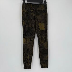Lyssé Olive Black Abstract Print Ankle Ponte Legging Pants Women XS